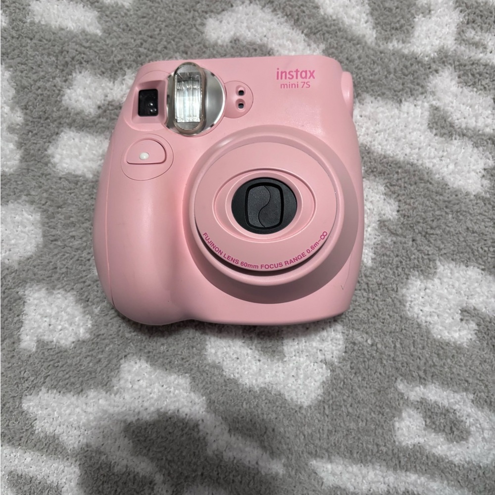 Fuji film instead mini 75 camera (pink)